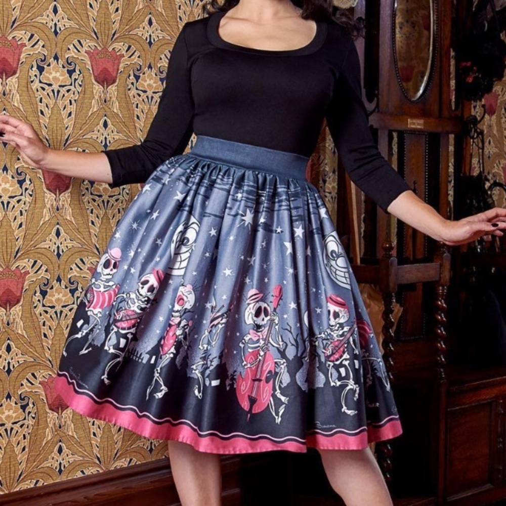 NWT XS Pinup Couture Dancing Skeleton Print Skirt